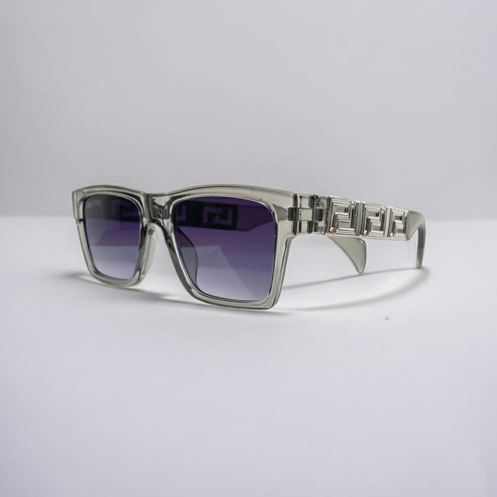 CrystalMode – Classic Wayfarer with a Modern Twist