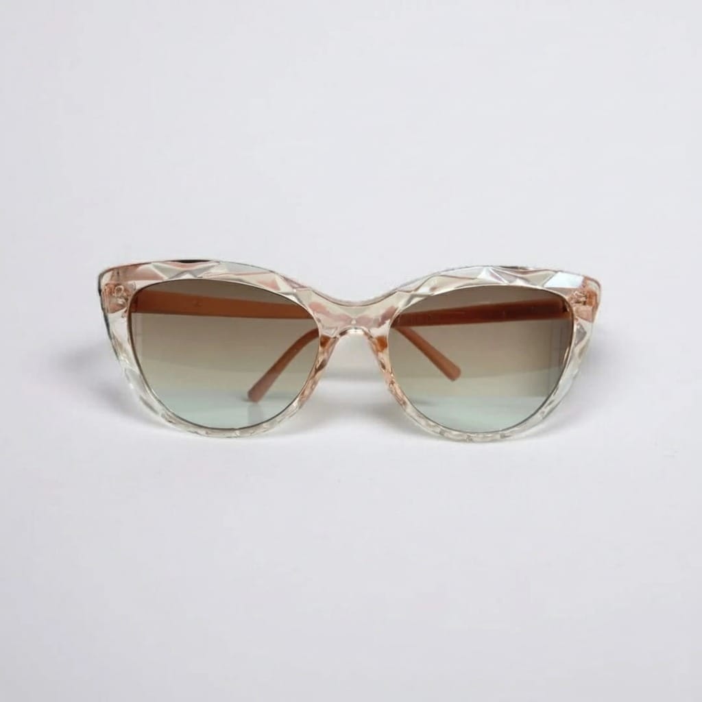 Luxe Vision – Women’s Crystal Cat-Eye Sunglasses