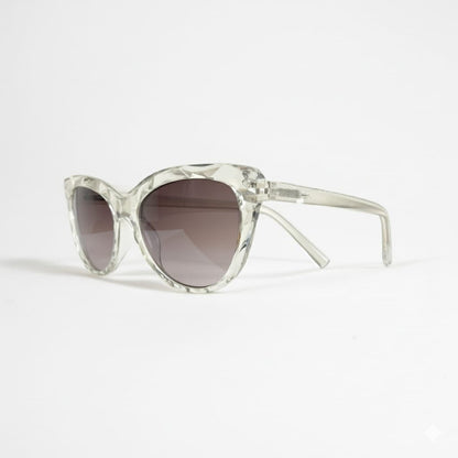 Luxe Vision – Women’s Crystal Cat-Eye Sunglasses